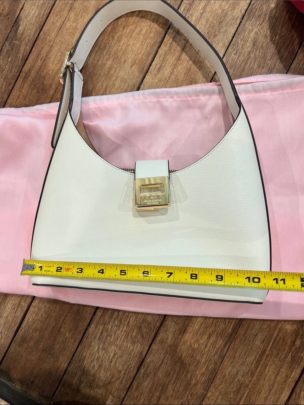 Kate Spade Purse - Picture 13 of 14
